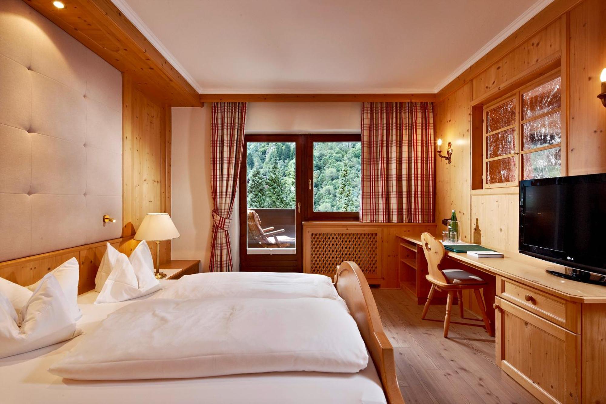Relais&Chateaux Spa-Hotel Jagdhof Нойштифт-им-Штубайталь Экстерьер фото